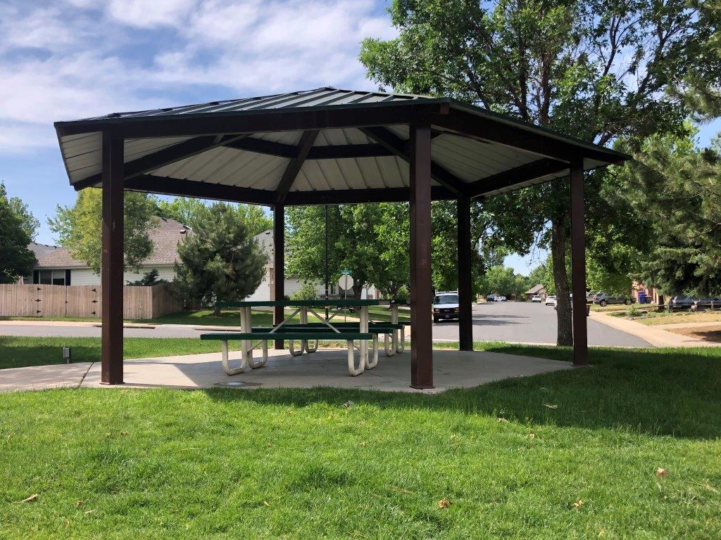 Covered pavilion at Hart Park with two tables