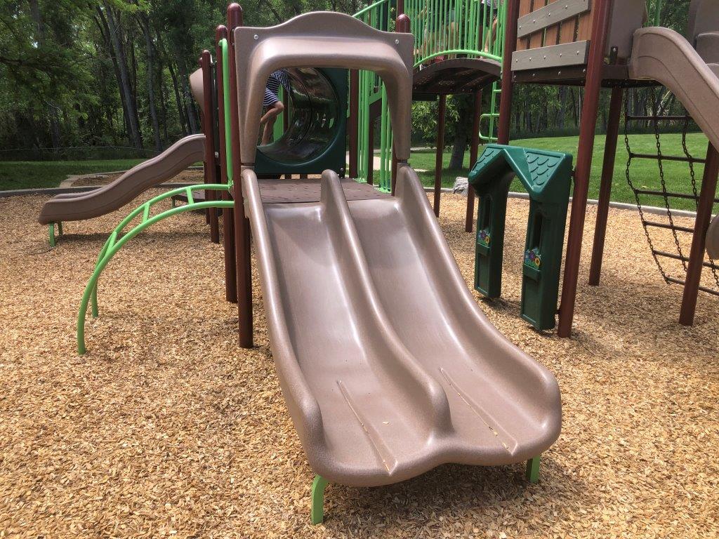 Double toddler slide