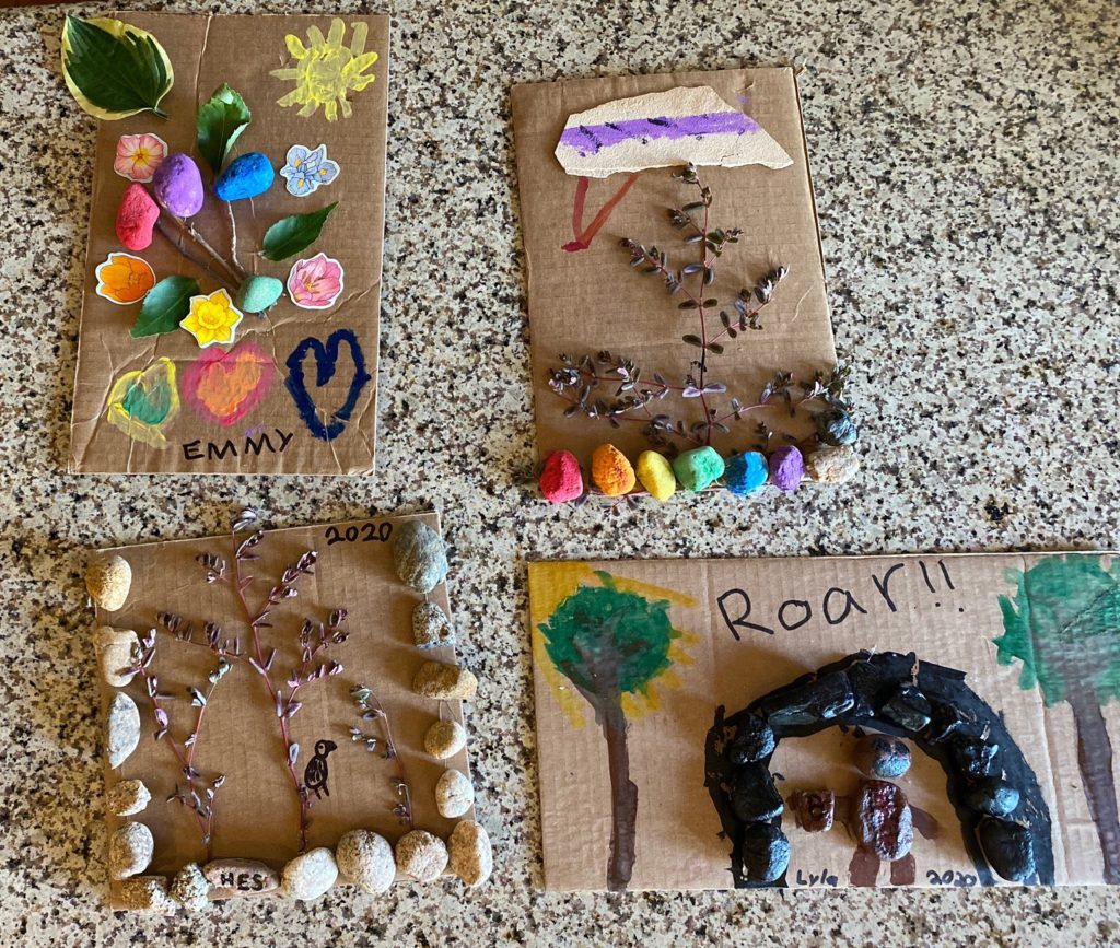 Nature Art family activities to do outside
