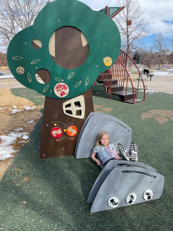 Tree play structure for toddlers
