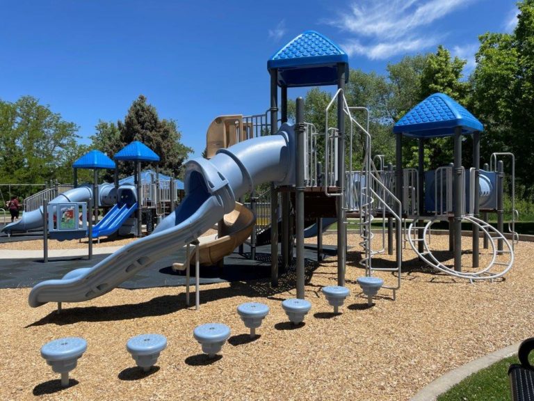 9 Playgrounds in Centennial Colorado | Slides and Sunshine