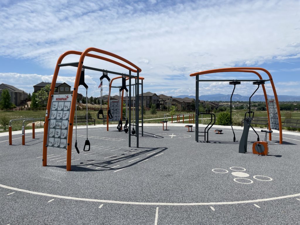 Colliers Hill has one of the best parks in Erie for outdoor fitness and mountain views
