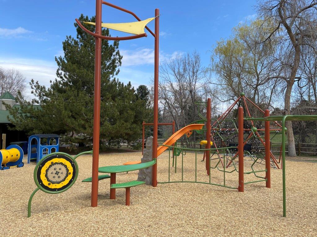 Play elements at park in Littleton CO