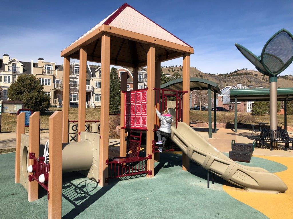 Toddler playground structure