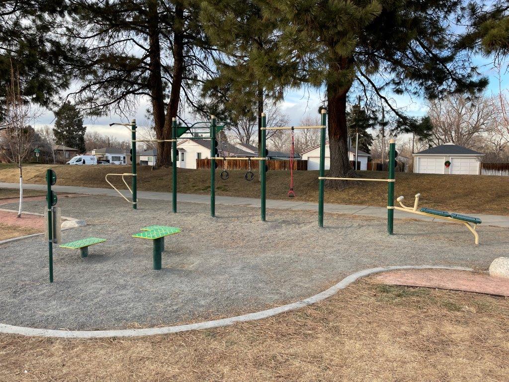 Fitness Park in Englewood at Romans Park