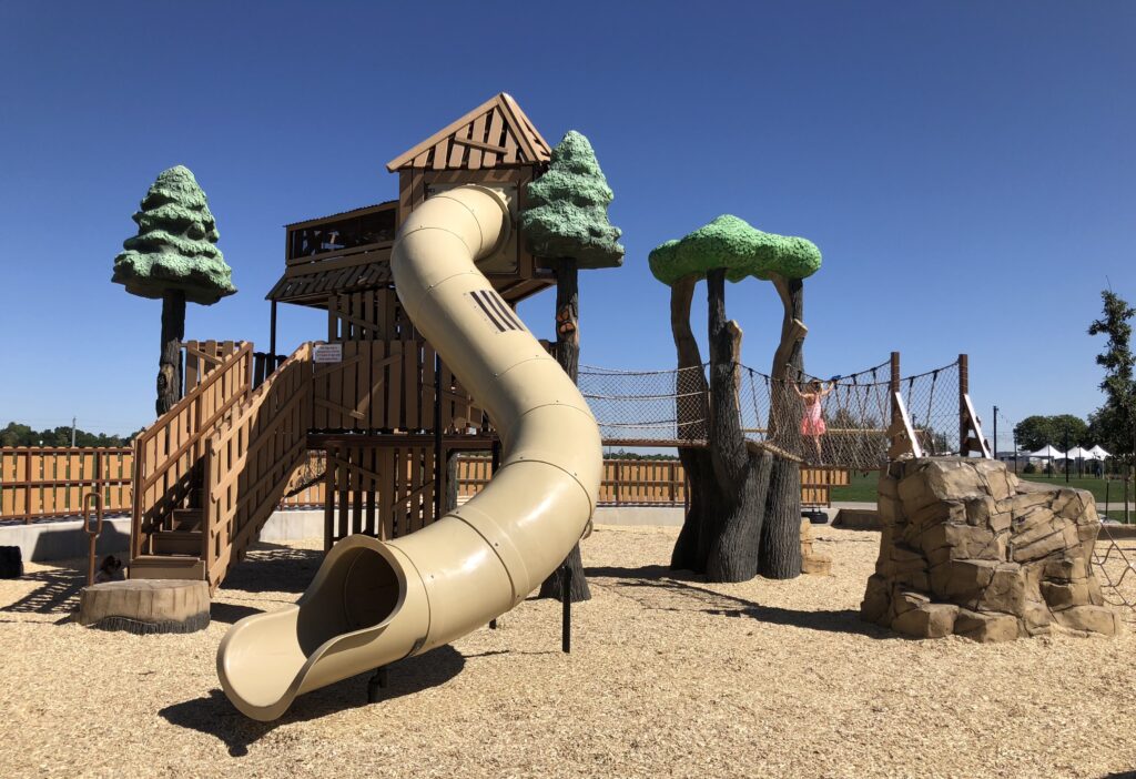 Hyland Hills playgrounds - Clear Creek Valley park