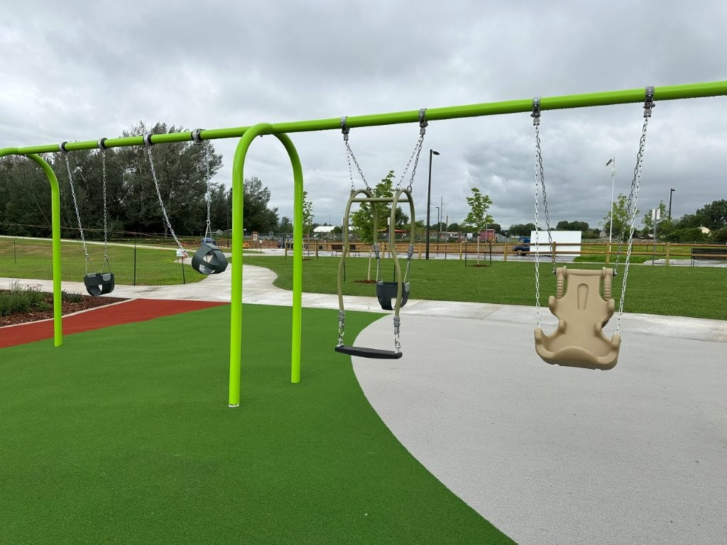 swings Loveland Willow Bend Park