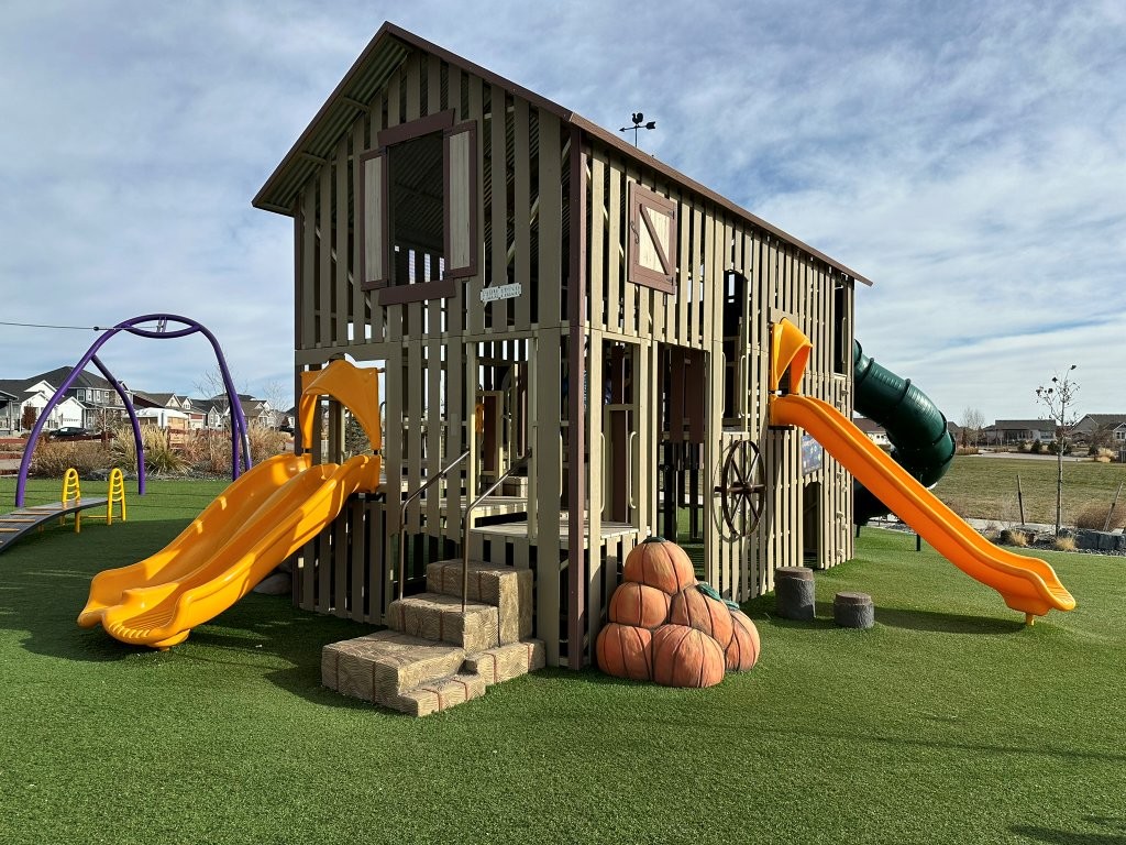 Windsor Barnyard Park
